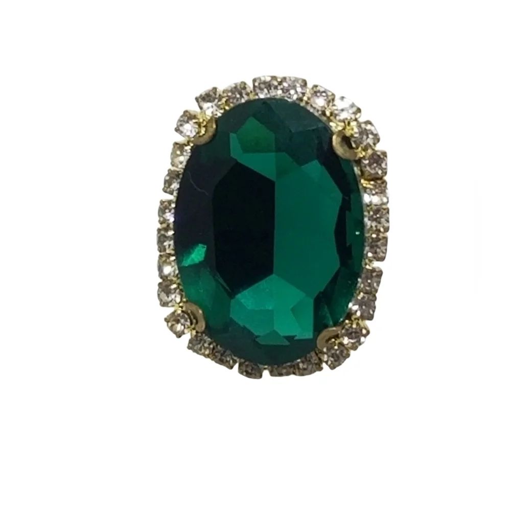 VINTAGE GOLDTONE EMERALD GREEN RHINESTONE & WHITE RHINESTONE ADJUSTABLE RING